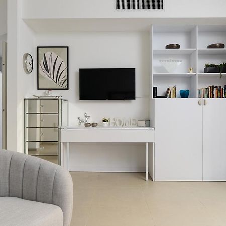 תל אביב Quiet Hideaway & Terrace Near Beach By Feelhome מראה חיצוני תמונה